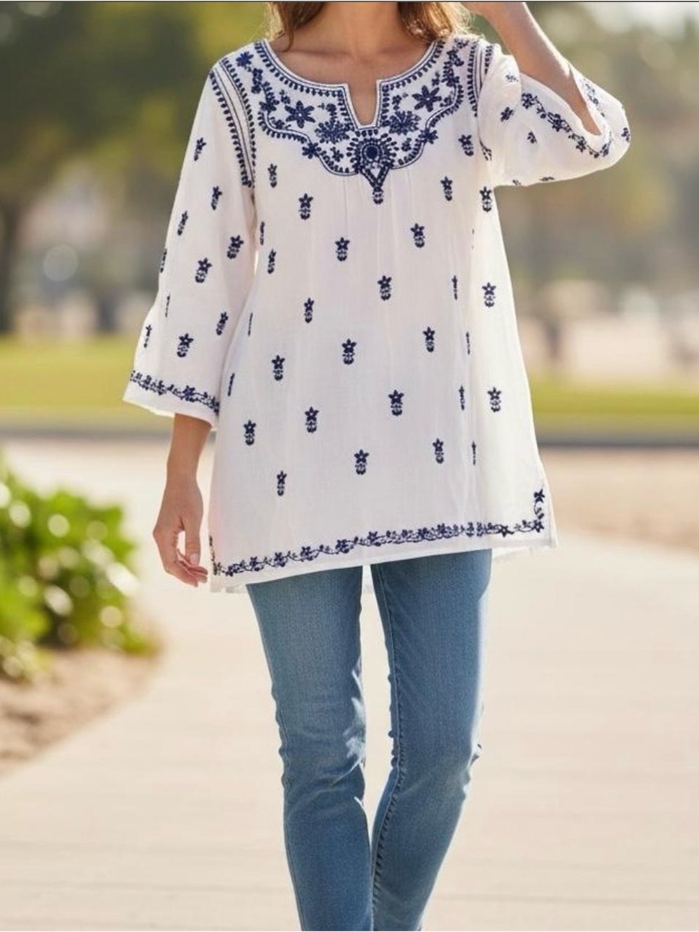 ECI Embroidered Cotton Boho Peasant Tunic Top White Blue - Size Large
